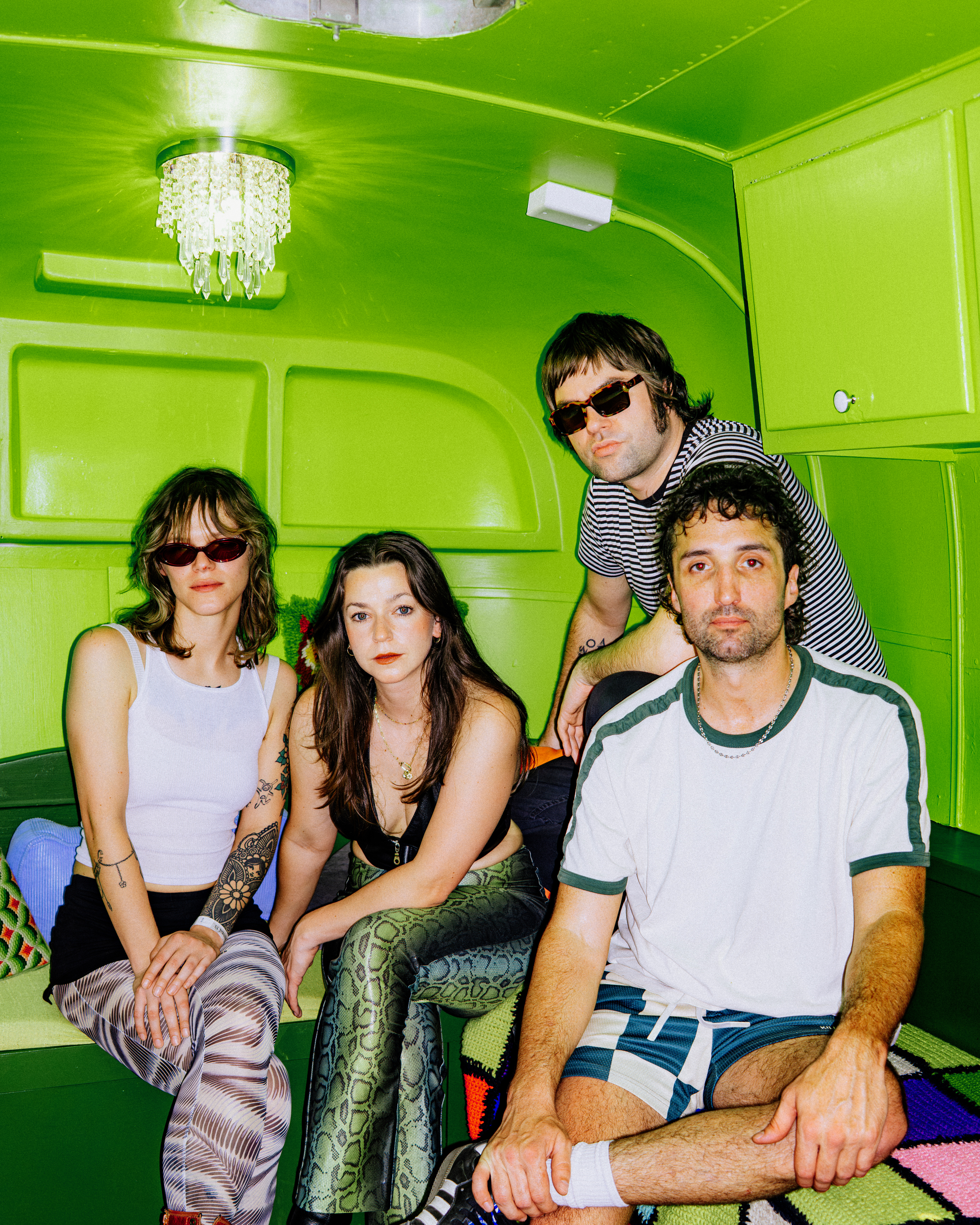 Konzert: Sans Froid, Annabelle Chairlegs